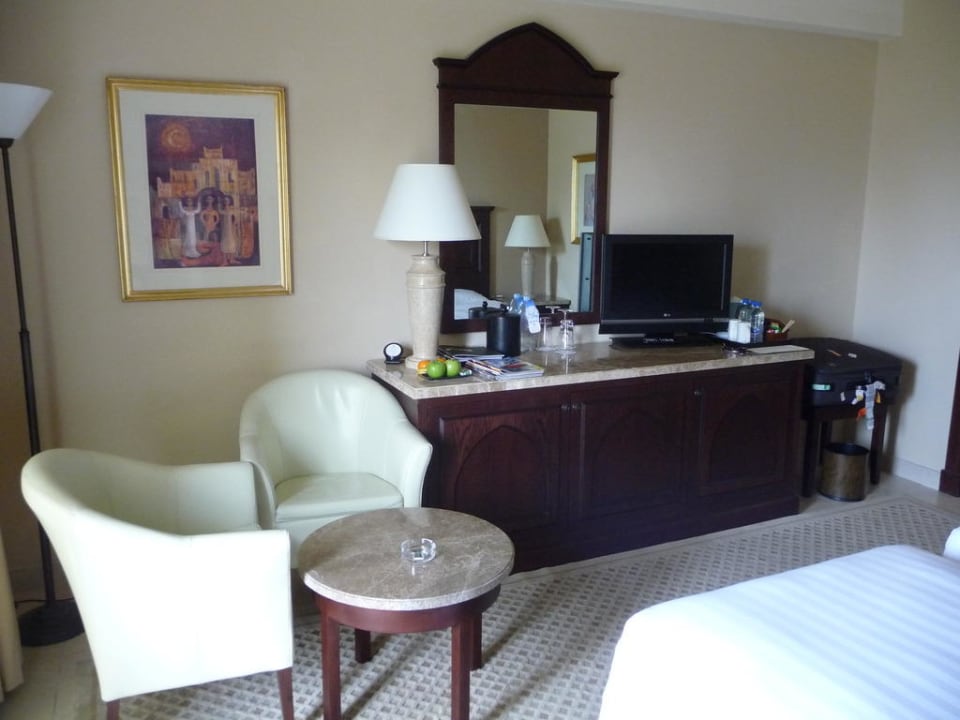 Zimmerausstattung Miramar Al Aqah Beach Resort