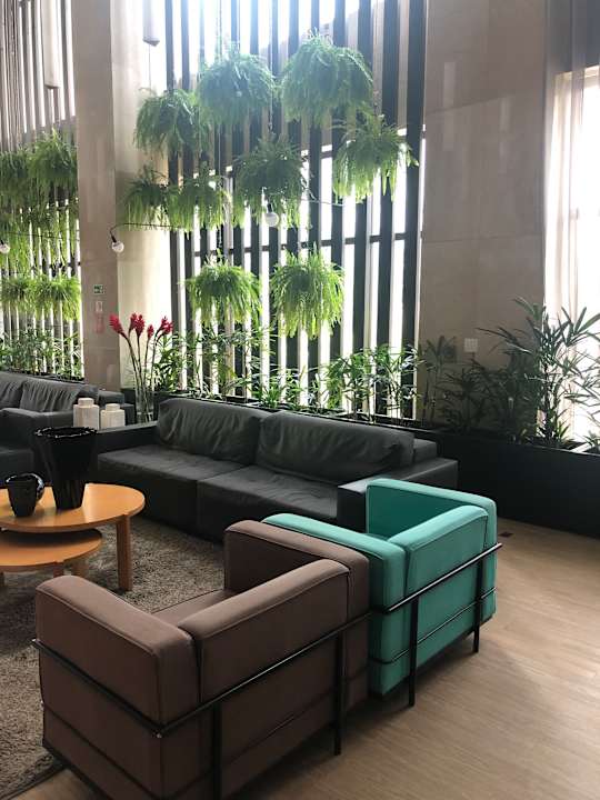 Lobby Grand Mercure Brasilia Eixo