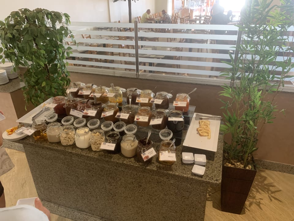 Gastro Three Corners Sea Beach Resort