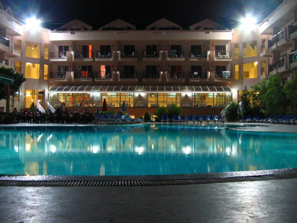 Nachtansicht Hotel Kemer Dream
