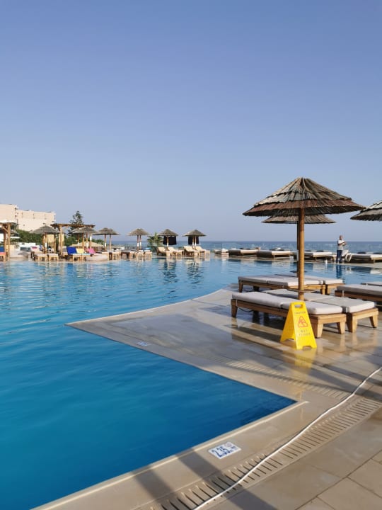 Pool Mitsis Selection Rinela