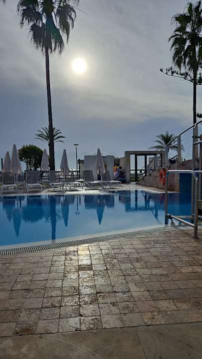 Pool CM Playa del Moro