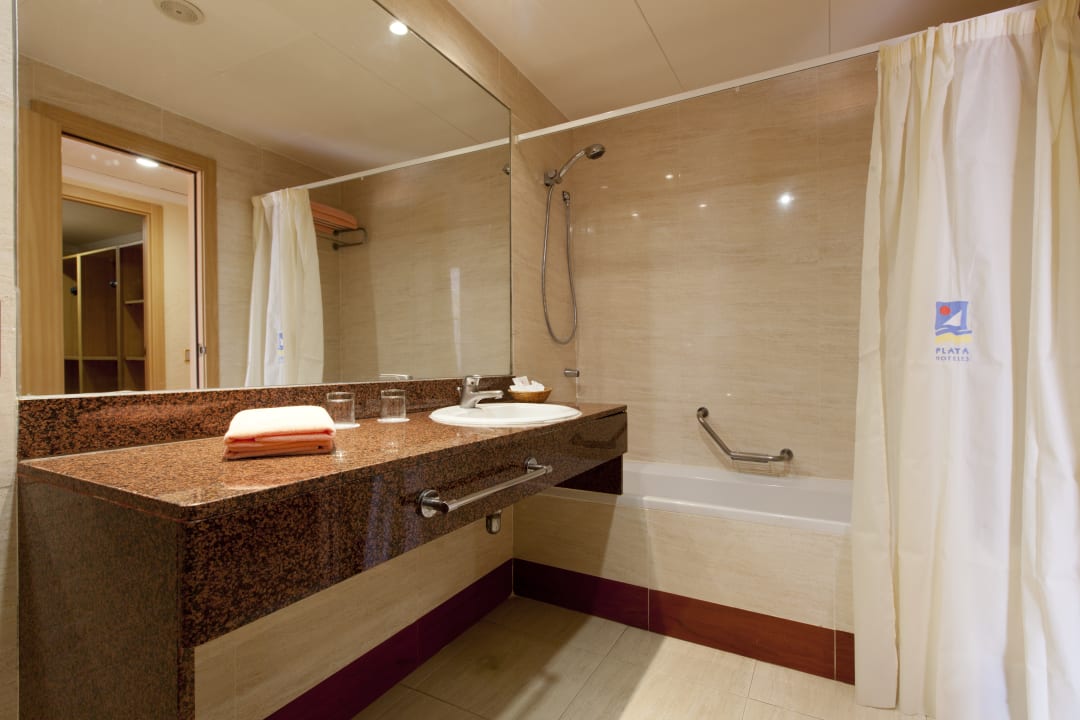 Zimmer Diver Roquetas Hotel by Senator