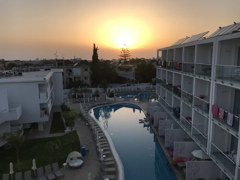 Ausblick Sofianna Resort & Spa