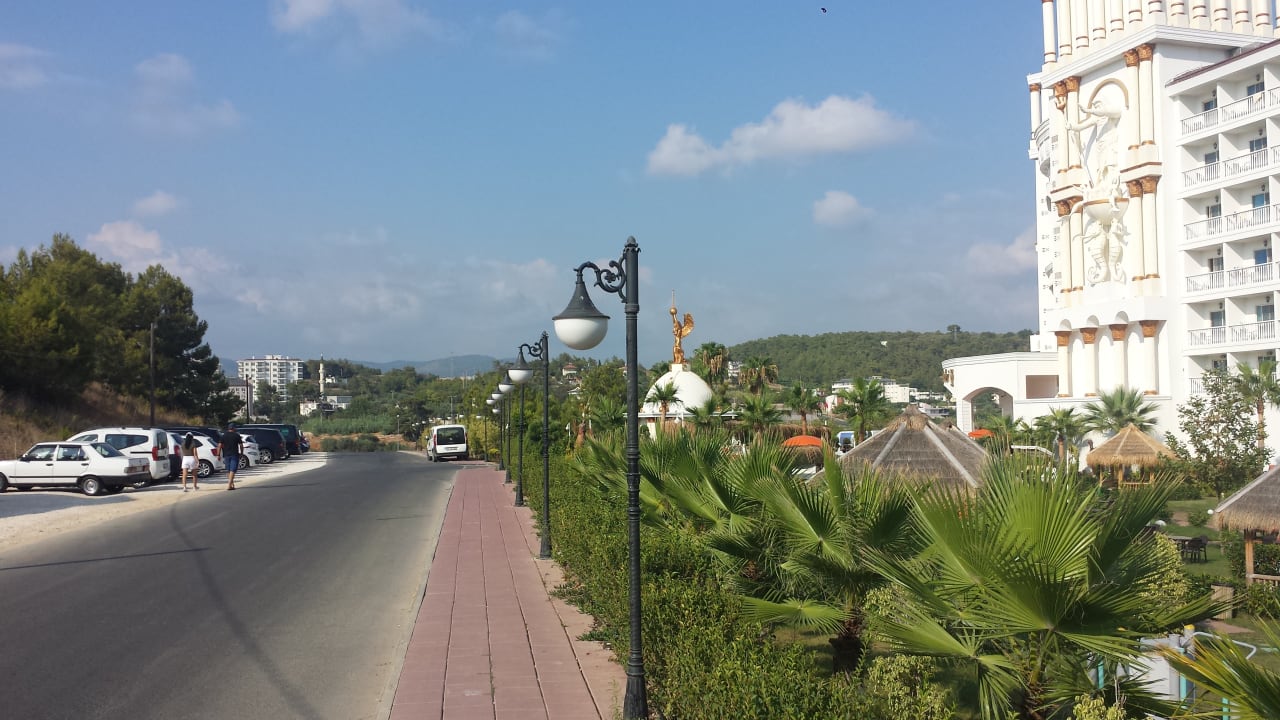 Außenansicht Oz Hotels Sui Resort