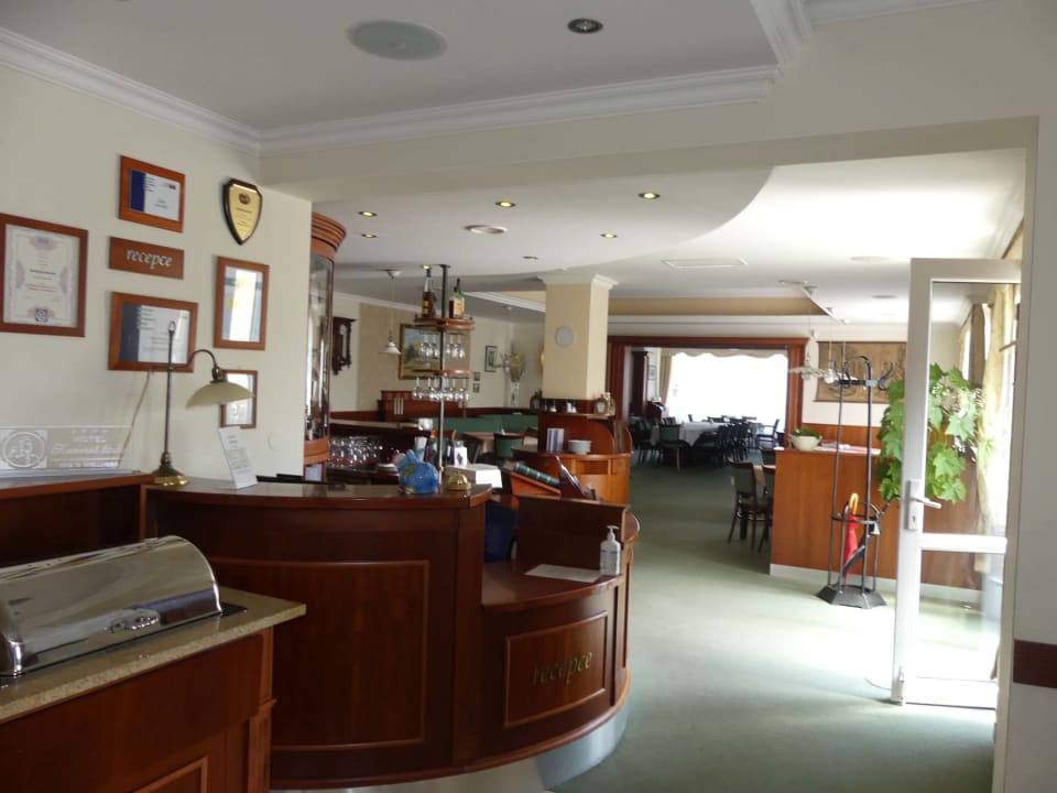 Gastro Hotel Komorni Hurka