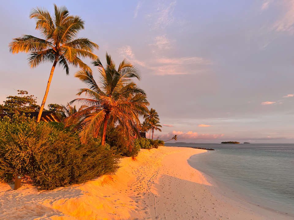 Strand Cora Cora Maldives