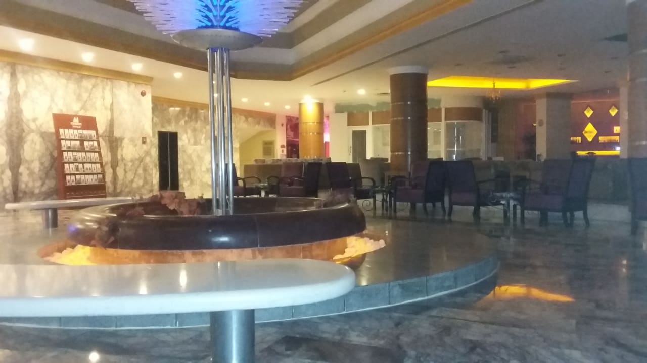 Lobby Asteria Collection Side