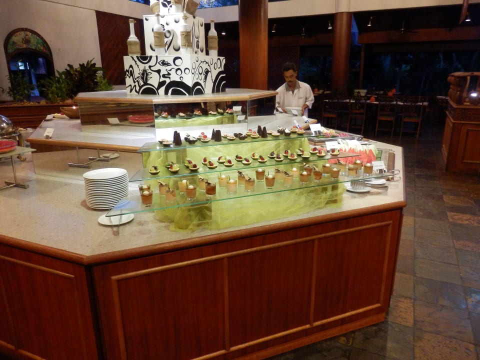 Asia Büffet im Hauptrestaurant Berjaya Langkawi Resort