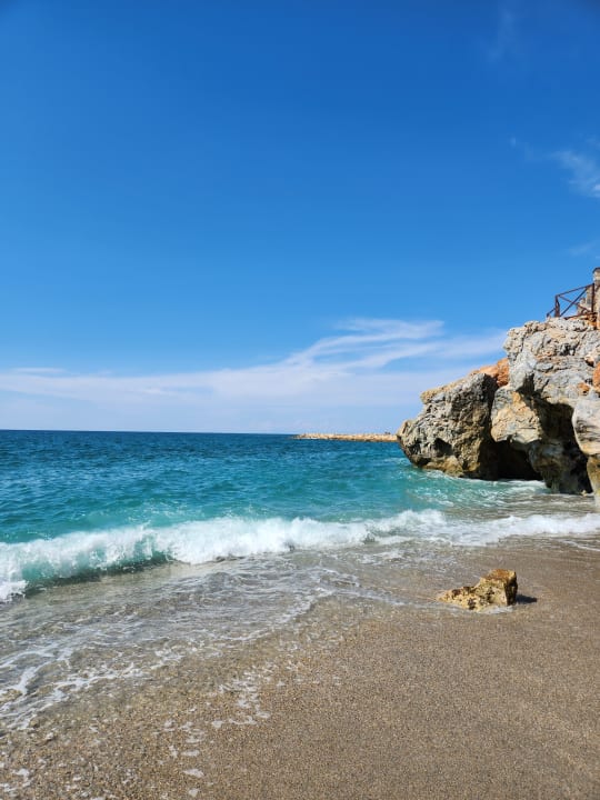 Strand Aria Resort & Spa