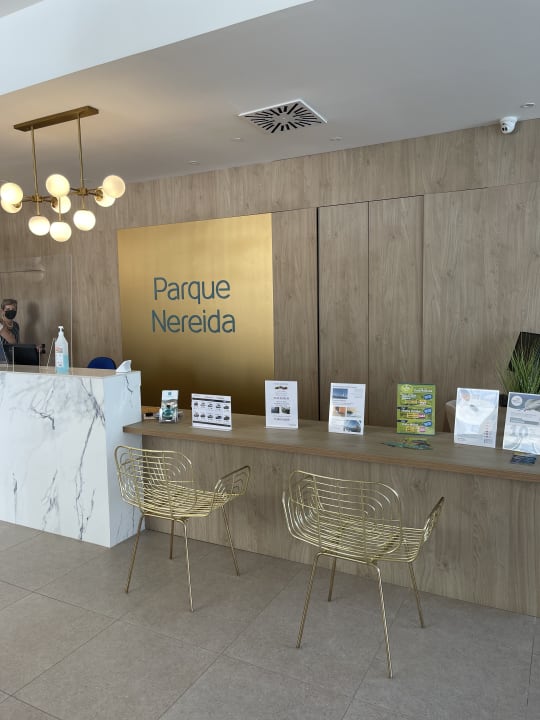 Lobby Parque Nereida Suites Hotel