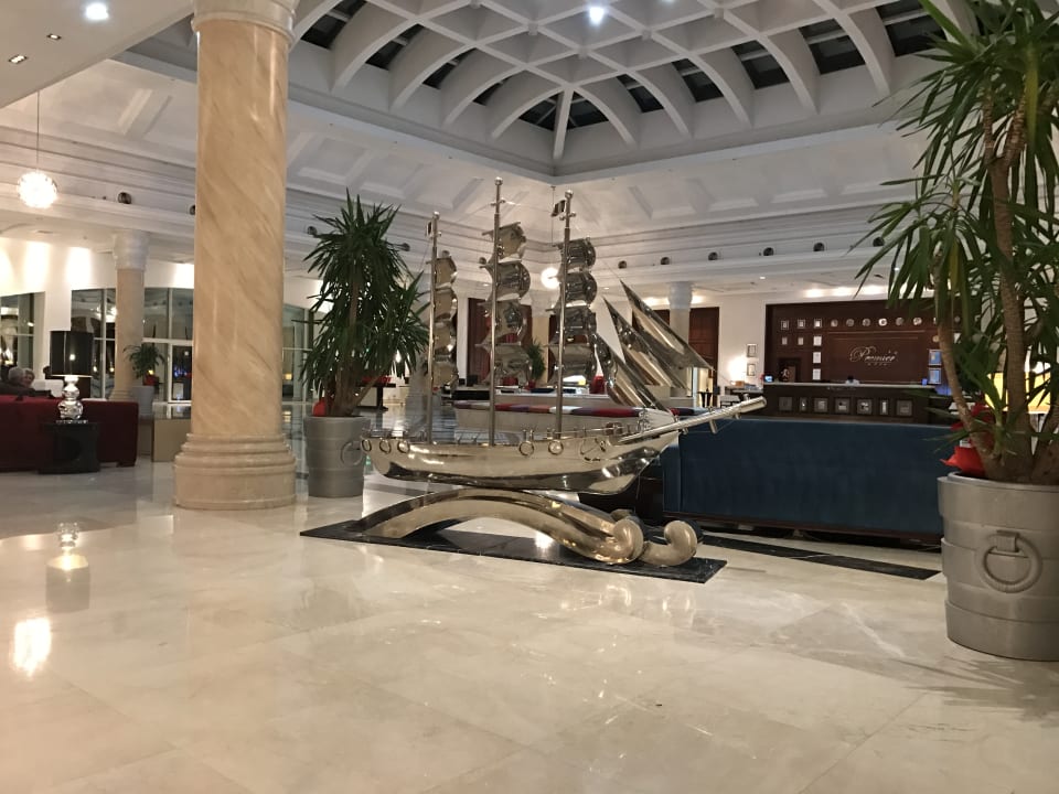 Lobby Premier Le Reve Hotel & Spa