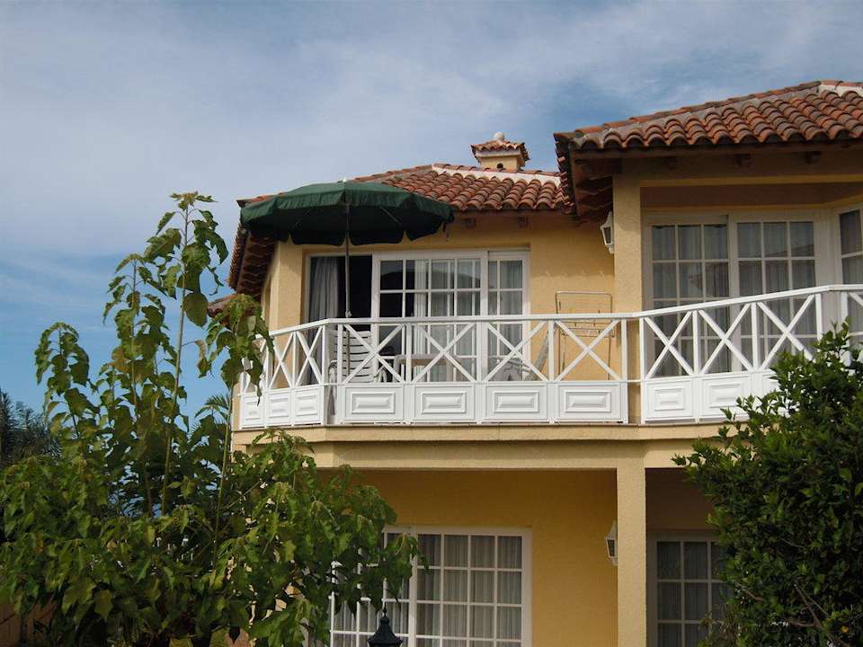 Balkon und Apartment von Außen Villa Sol