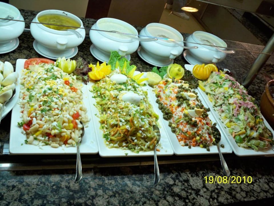 Vorspeisenbuffet im Hotel Caballero allsun Hotel Pil-lari Playa
