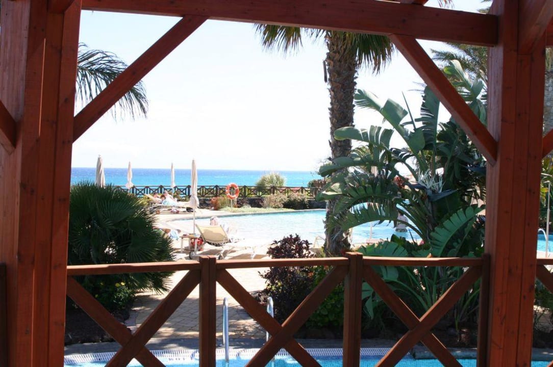 Pool am unteren Ende der Anlage R2 Pajara Beach