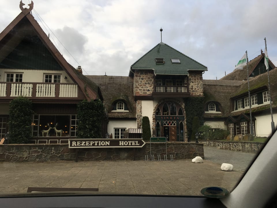 Tolles Eingangsportal Meeressterne Hotel Forsthaus Damerow