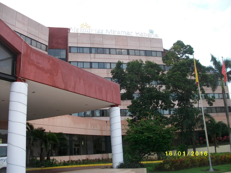 Einfahrt Memories Miramar Havana