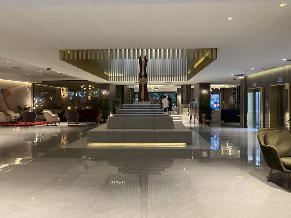 Lobby Hotel Riu Palace Palmeras