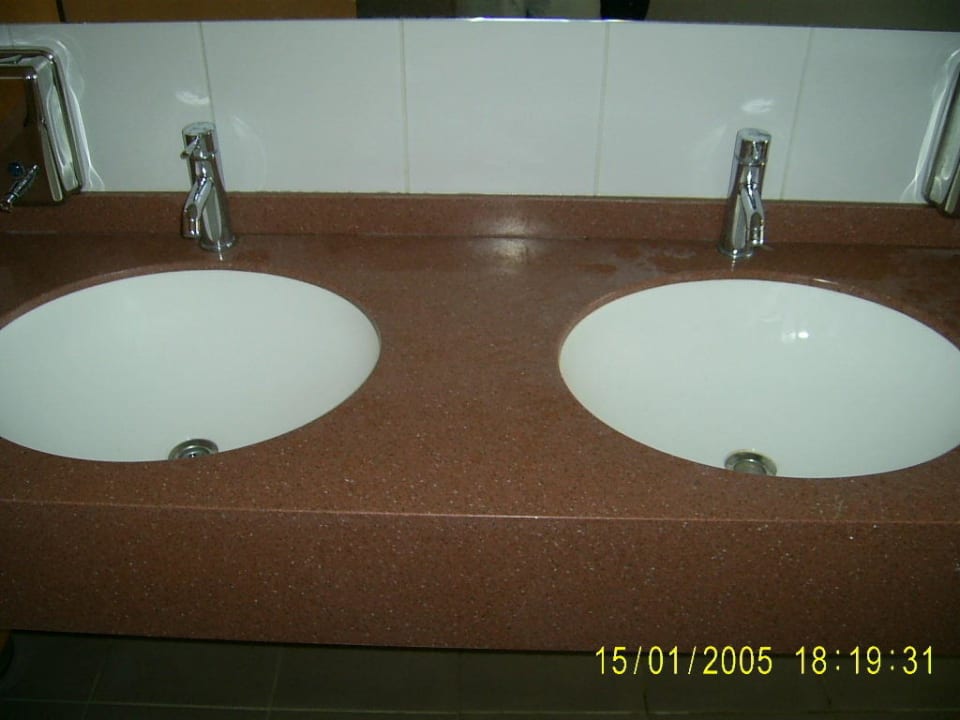 Wc für alle Gäste sehr sauber Hotel The Holiday Resort