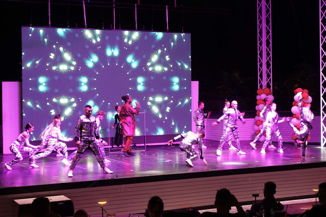 Sonstiges Rubi Platinum Sign