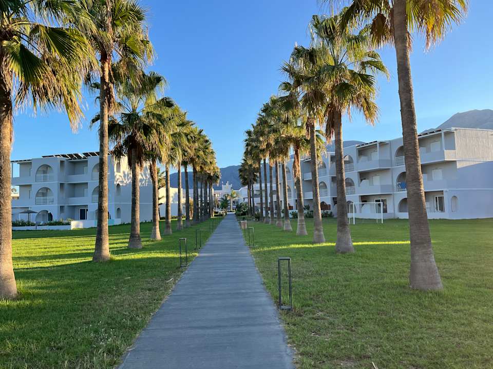 Gartenanlage Delfina Tropic Beach