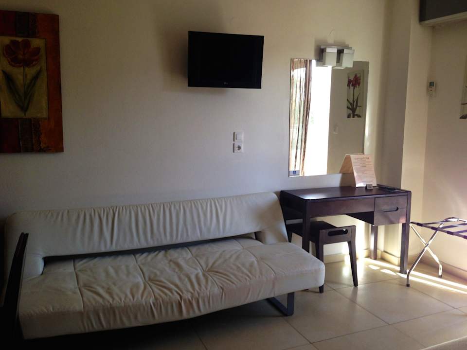 Blick vom Bett aus Hotel Cosmos