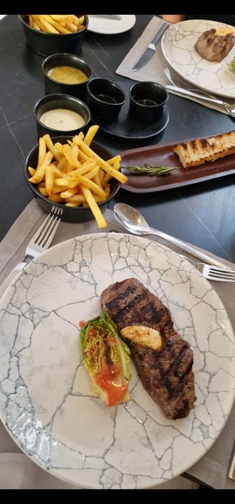 Gastro Gennadi Grand Resort