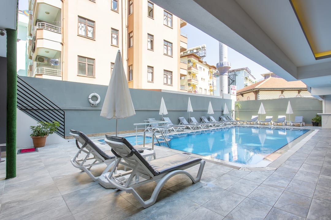 Pool Hotel Aslan City Kleopatra