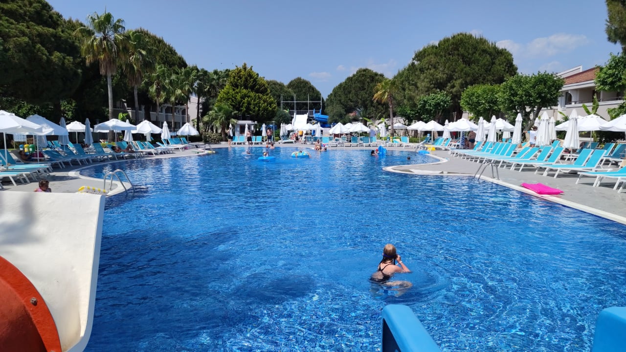 Pool Master Family Club