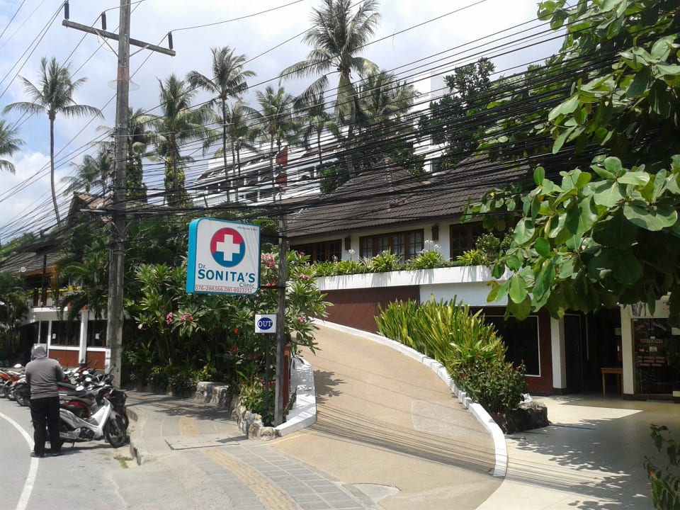 Eingang Best Western Phuket Ocean Resort