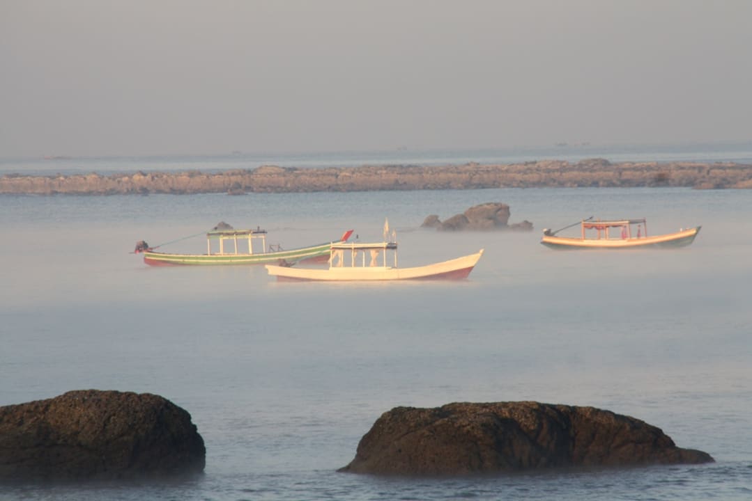 Morgens um 7.00 Uhr Bayview - the beach resort