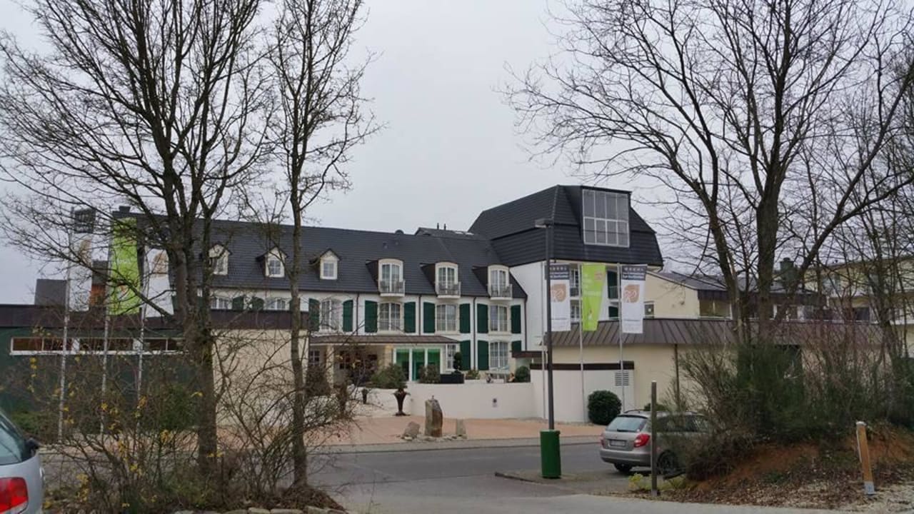 Hotel von aussen LIFESTYLE Resort Zum Kurfürsten