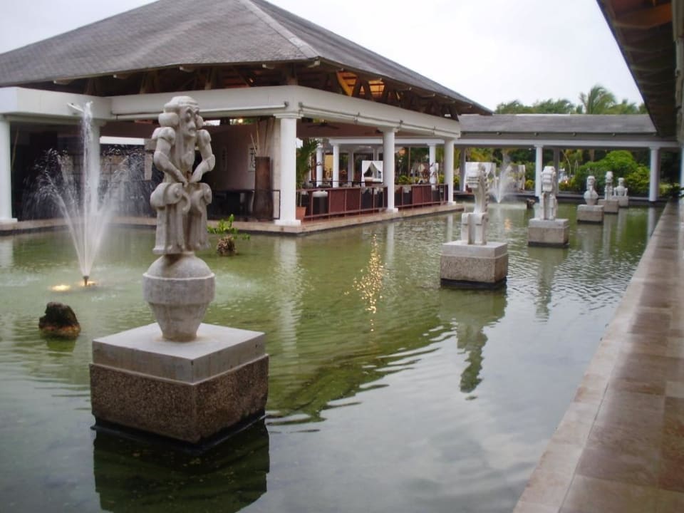 Außenansicht Catalonia Punta Cana - All Inclusive