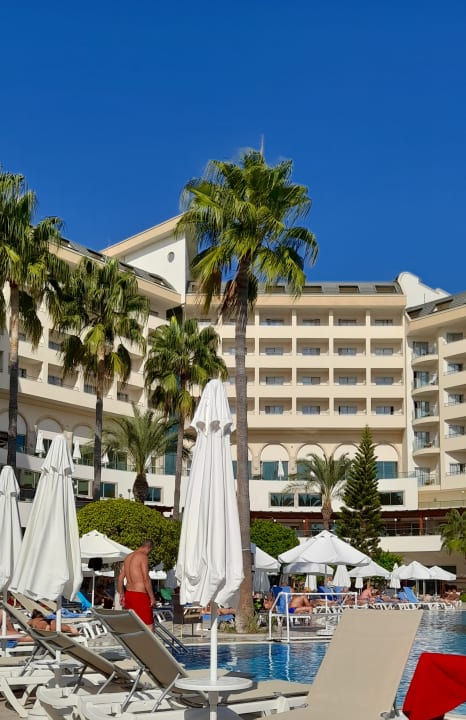 Pool Saphir Resort & Spa