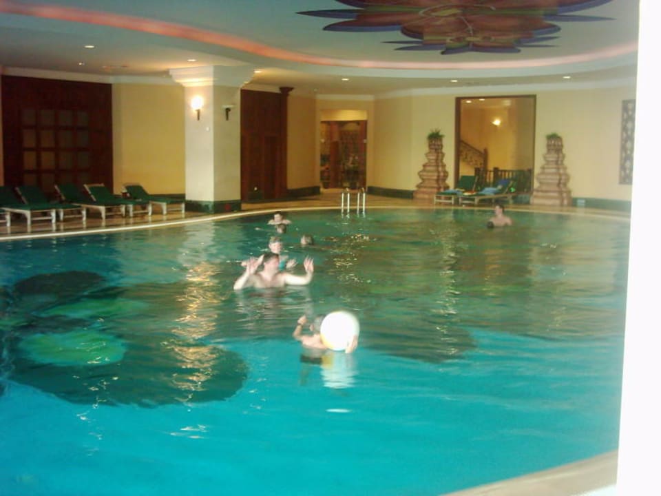 Innenpool IC Hotels Green Palace