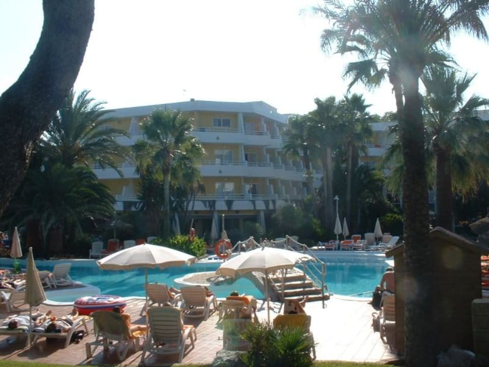 Iberostar Playa de Muro - Poolbereich Iberostar Waves Playa de Muro