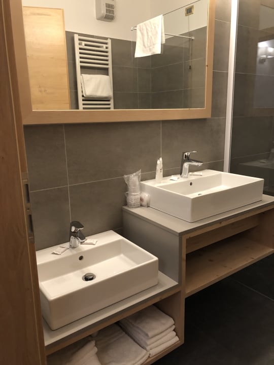 Zimmer Family Hotel Adriana