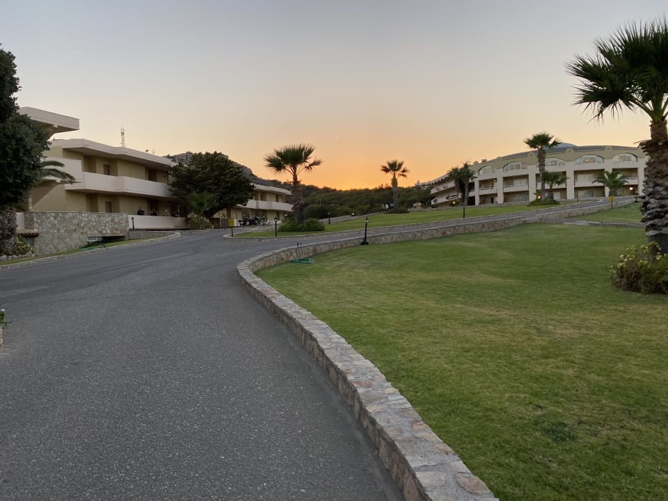 Außenansicht Hotel Kalithea Horizon Royal