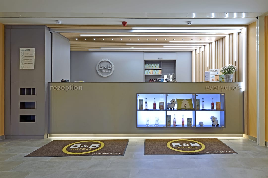 Lobby B&B Hotel Hannover-City
