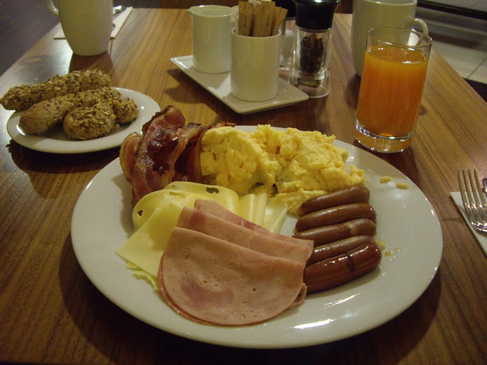 Завтрак Courtyard Hotel Pilsen