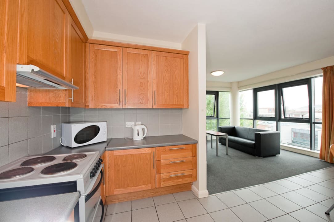 College Park Superior Living Area Hotel Dublin City University