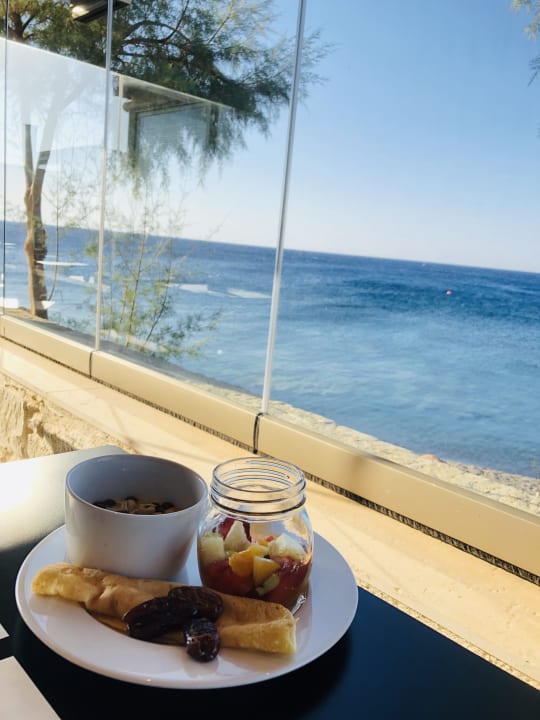 Gastro Kakkos Beach Hotel