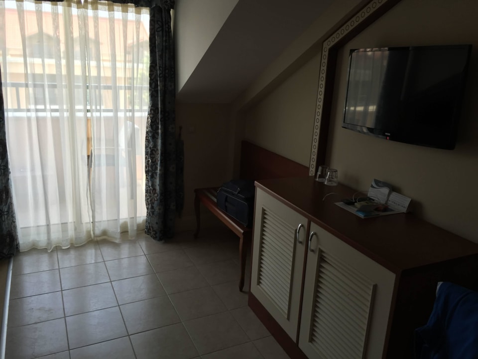 Zimmer Crystal Paraiso Aqua Collection