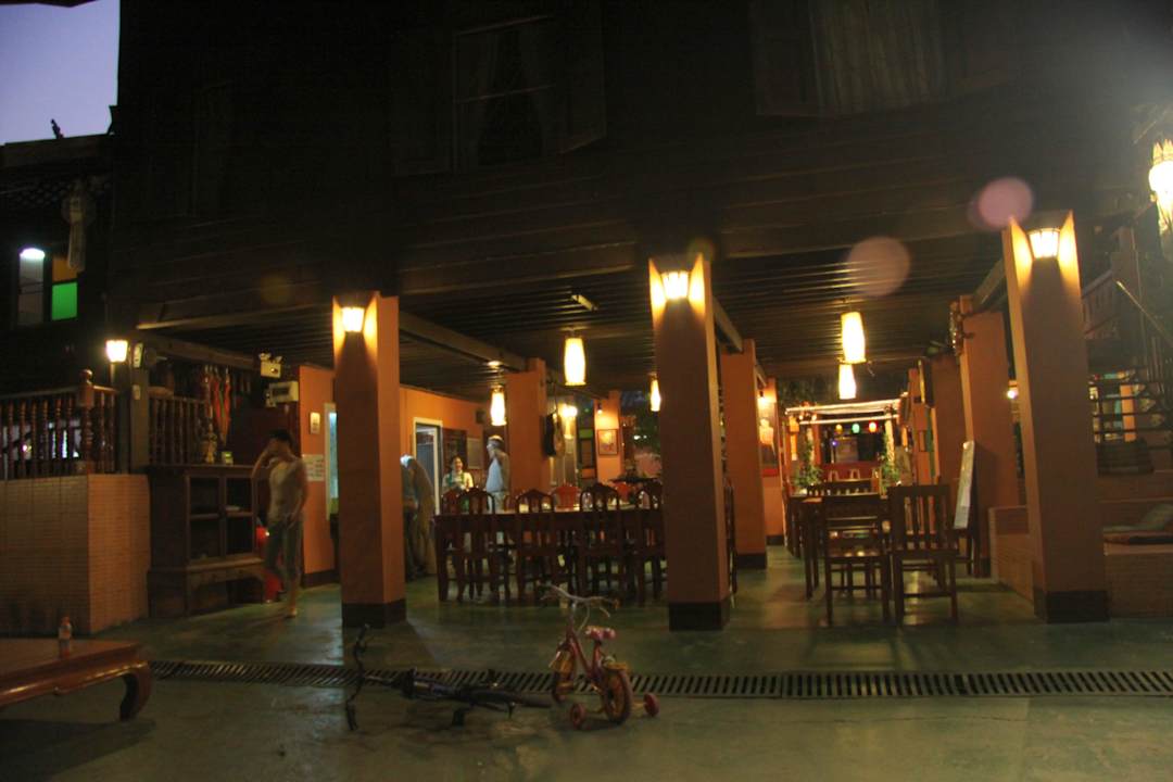 Lobby & Abendessbereich Joy's House, Guesthouse Chiang Mai