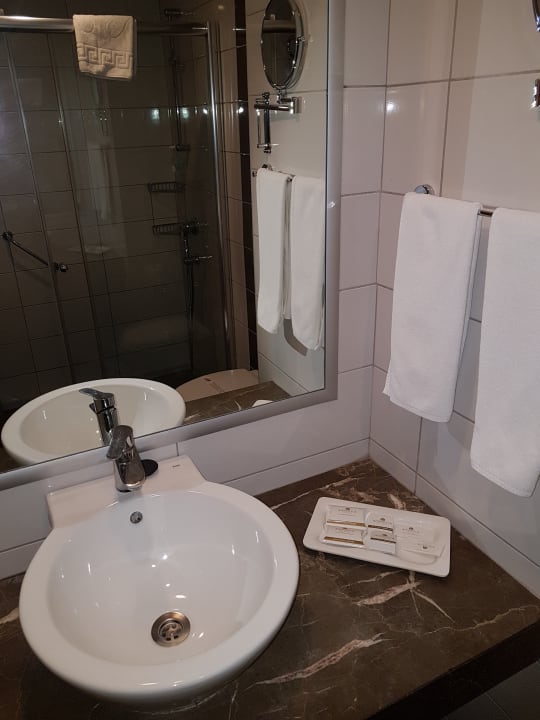 Das Badezimmer. Annabella Diamond Hotel & Spa