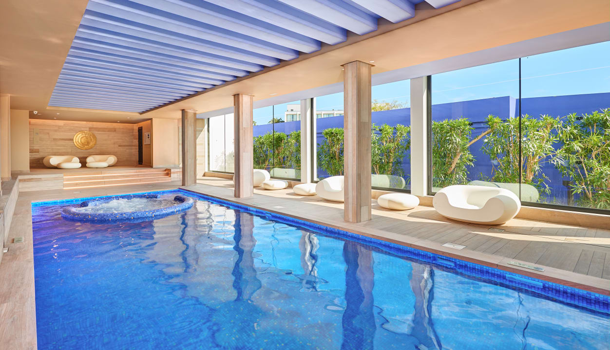 Pool Protur Vista Badia Aparthotel