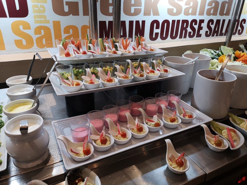 Gastro Three Corners Sea Beach Resort