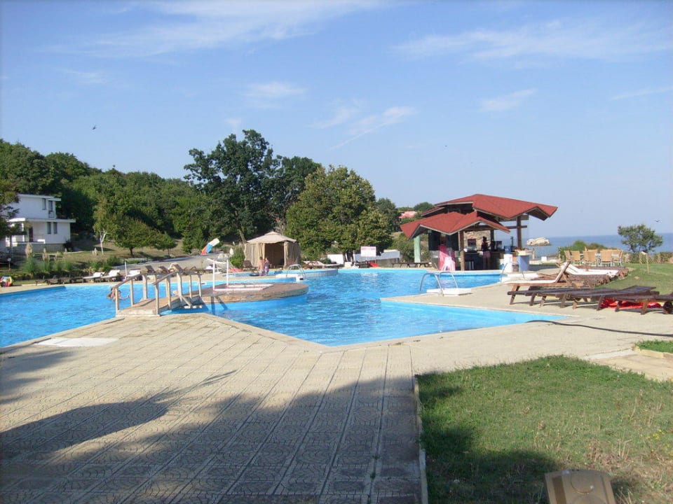 Poolanlage Hotel Russalka