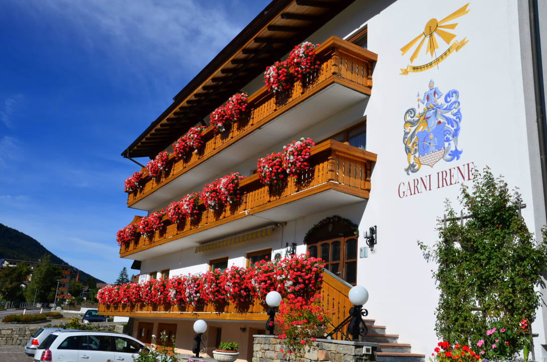 Garni Irene Garni Irene