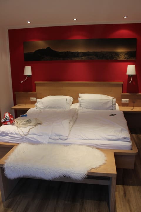 Eins der Schlafzimmer Ferienwohnungen Im Höfle